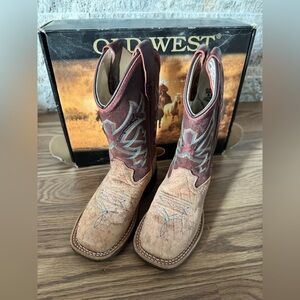 Old West Maroon and Tan Cowboy Boots
